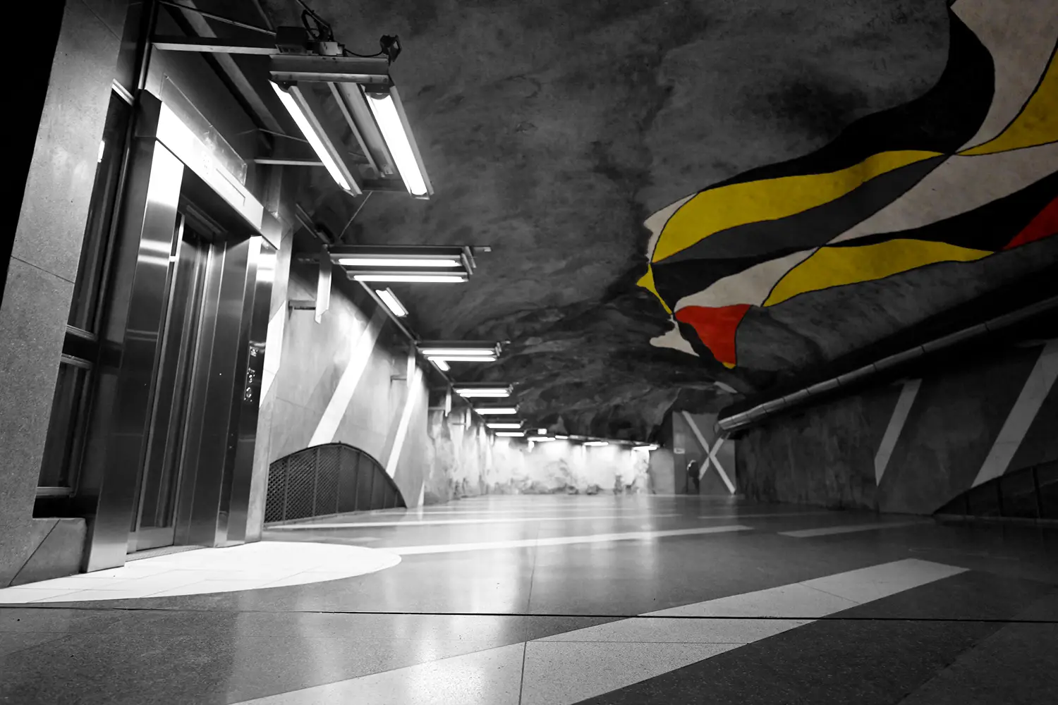 Kamila Mankiewicz Photography; Stockholm Metro Art; Stockholm Subway Art; Metro Station Stockholm; Kungsträdgården Station; Photographer in Stockholm; Stockholm Photography; Photojournalism in Stockholm; News in Stockholm