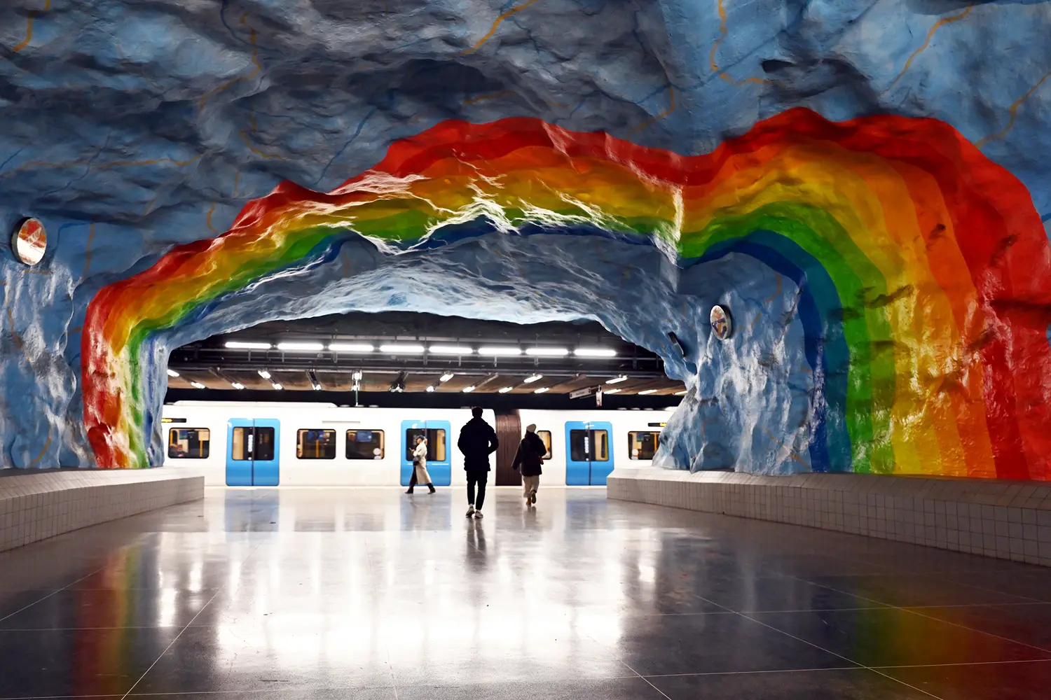 Kamila Mankiewicz Photography; Stockholm Metro Art; Stockholm Subway Art; Metro Station Stockholm; Stadion Station; Photographer in Stockholm; Stockholm Photography; Photojournalism in Stockholm; News in Stockholm