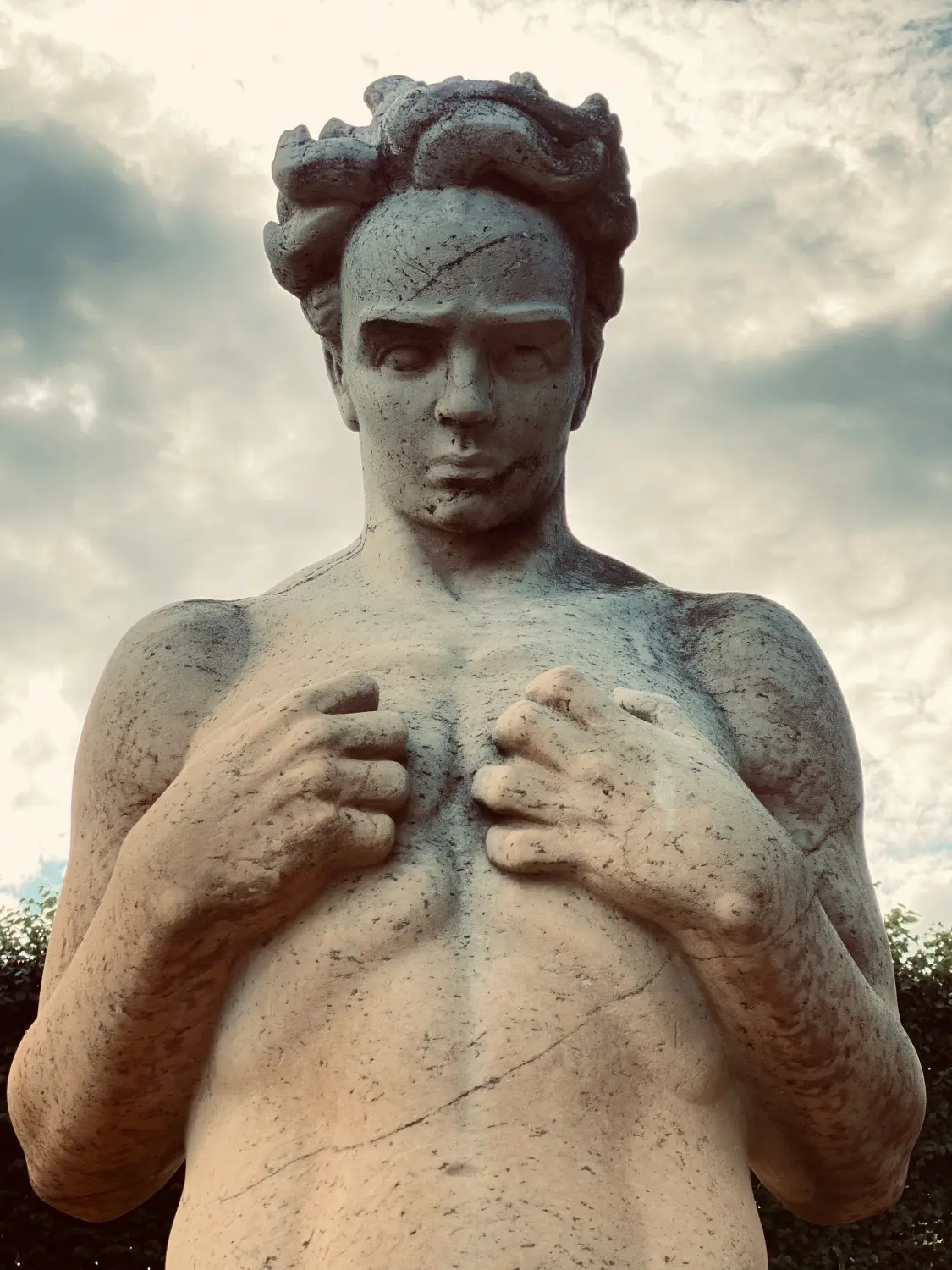 Kamila Mankiewicz Photography; Statue in Stockholm, Sculpture in Stockholm; Stockholm City Hall; Staty i Stockholm, Diktaren, Stadshuset